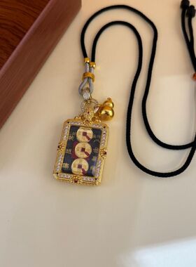 八方来财唐卡手绘热贡金钱到家佛牌吊坠三帝钱葫芦项链嘎乌盒子
