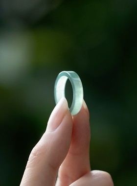 天然A货玉戒尾小指冰翡翠