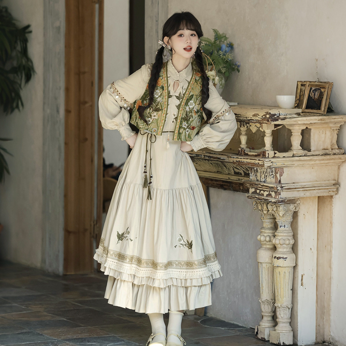 2026倚梦阁原创藤蔓枝汉服女中国风汉元素围巾马甲连衣裙套装7461,淘宝优惠券,粉丝福利购,淘宝优惠卷