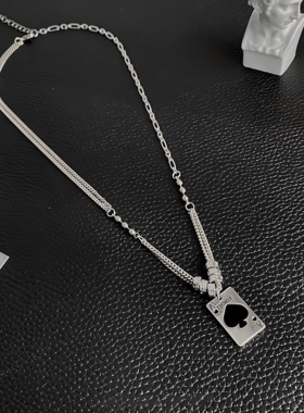 钛钢项链黑桃扑克牌颈链男毛衣链2025新款嘻哈蹦迪锁骨链时尚百搭