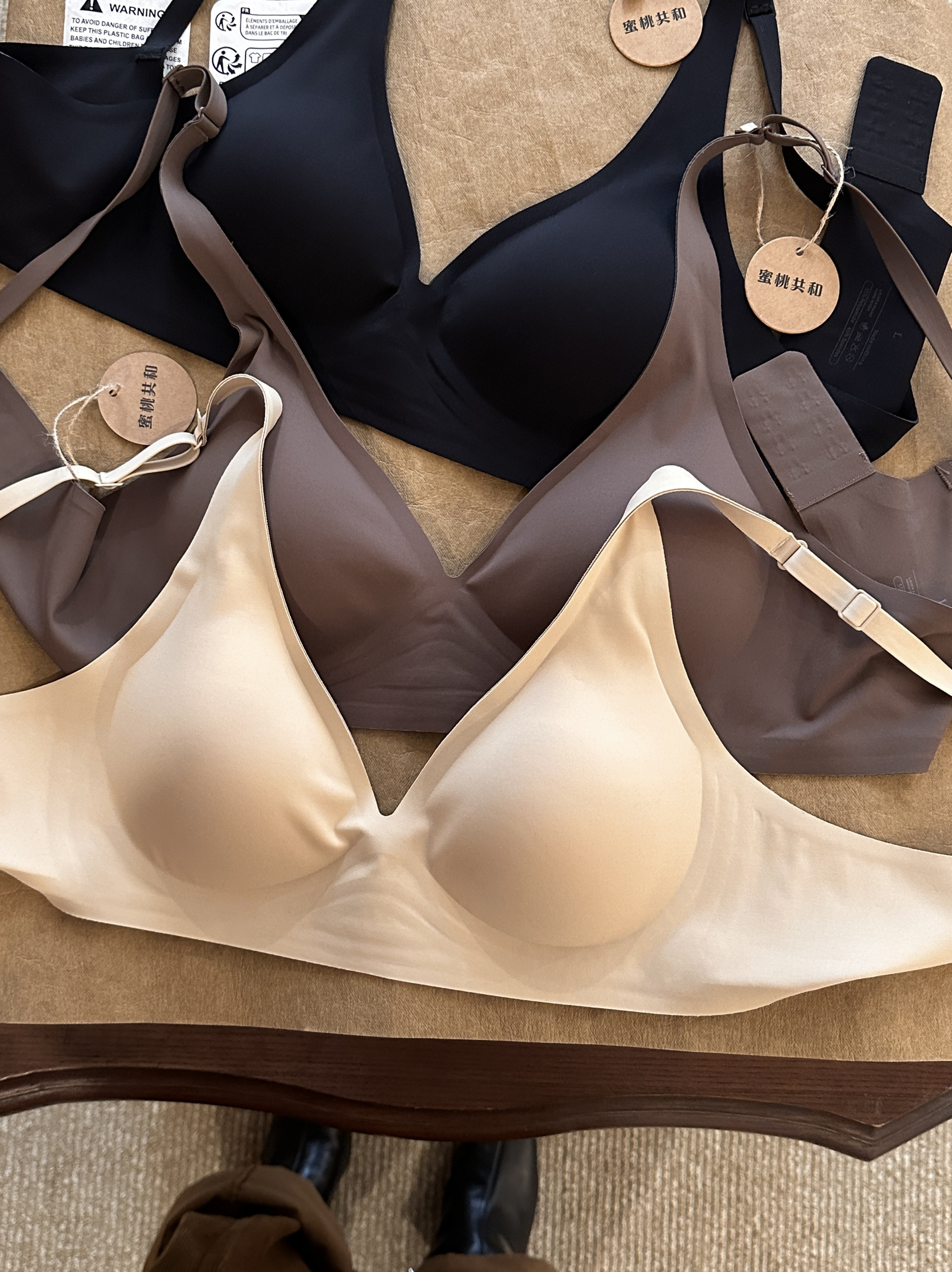 蜜桃共和 果冻条无痕内衣女薄款大胸显无钢圈收副乳防下垂文胸罩,淘宝优惠券,粉丝福利购,淘宝优惠卷