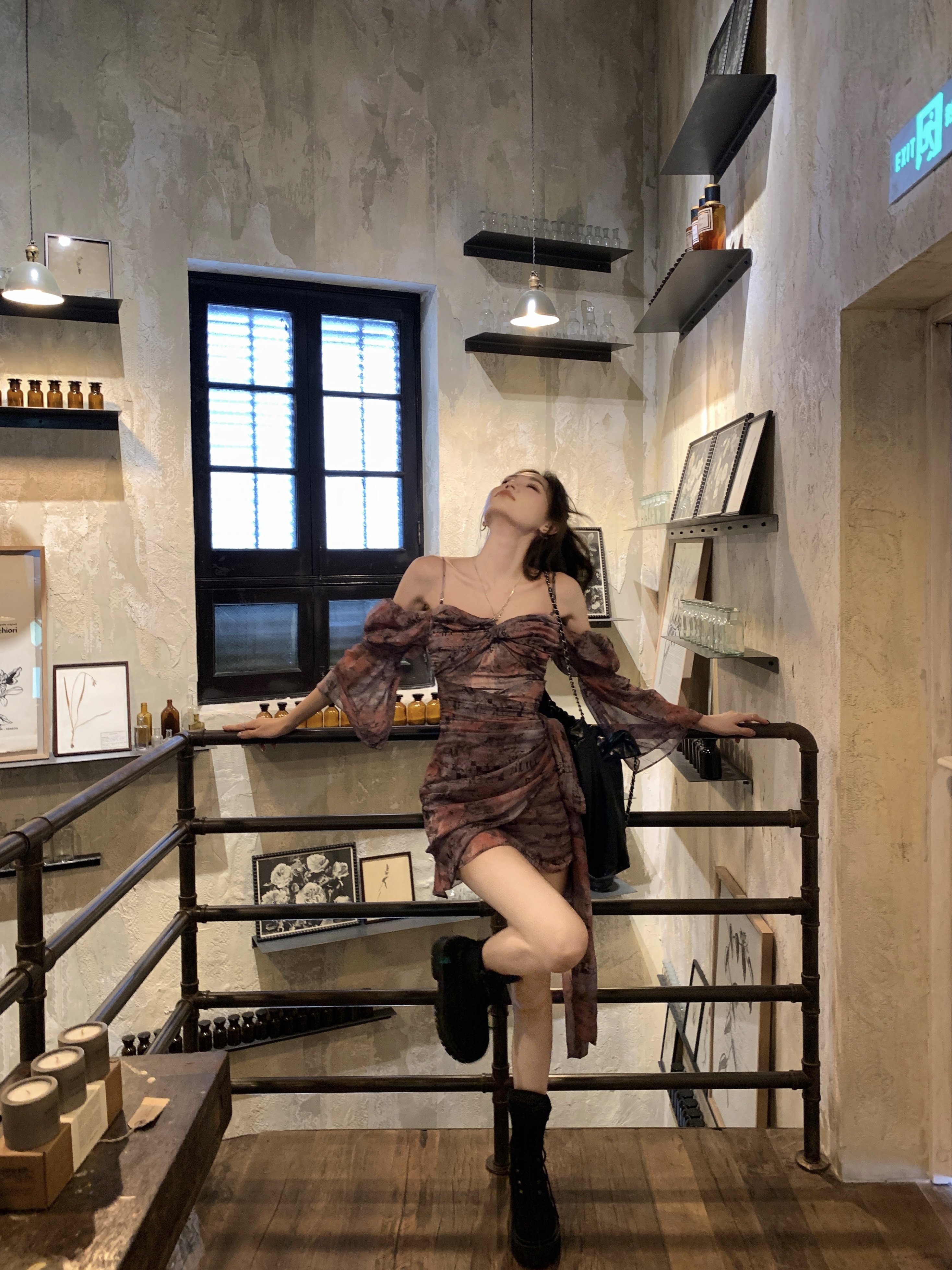 八盖pinky piggy 夜莺与蔷薇 纯欲风飘带连衣裙女一字肩a字吊带裙,淘宝优惠券,粉丝福利购,淘宝优惠卷