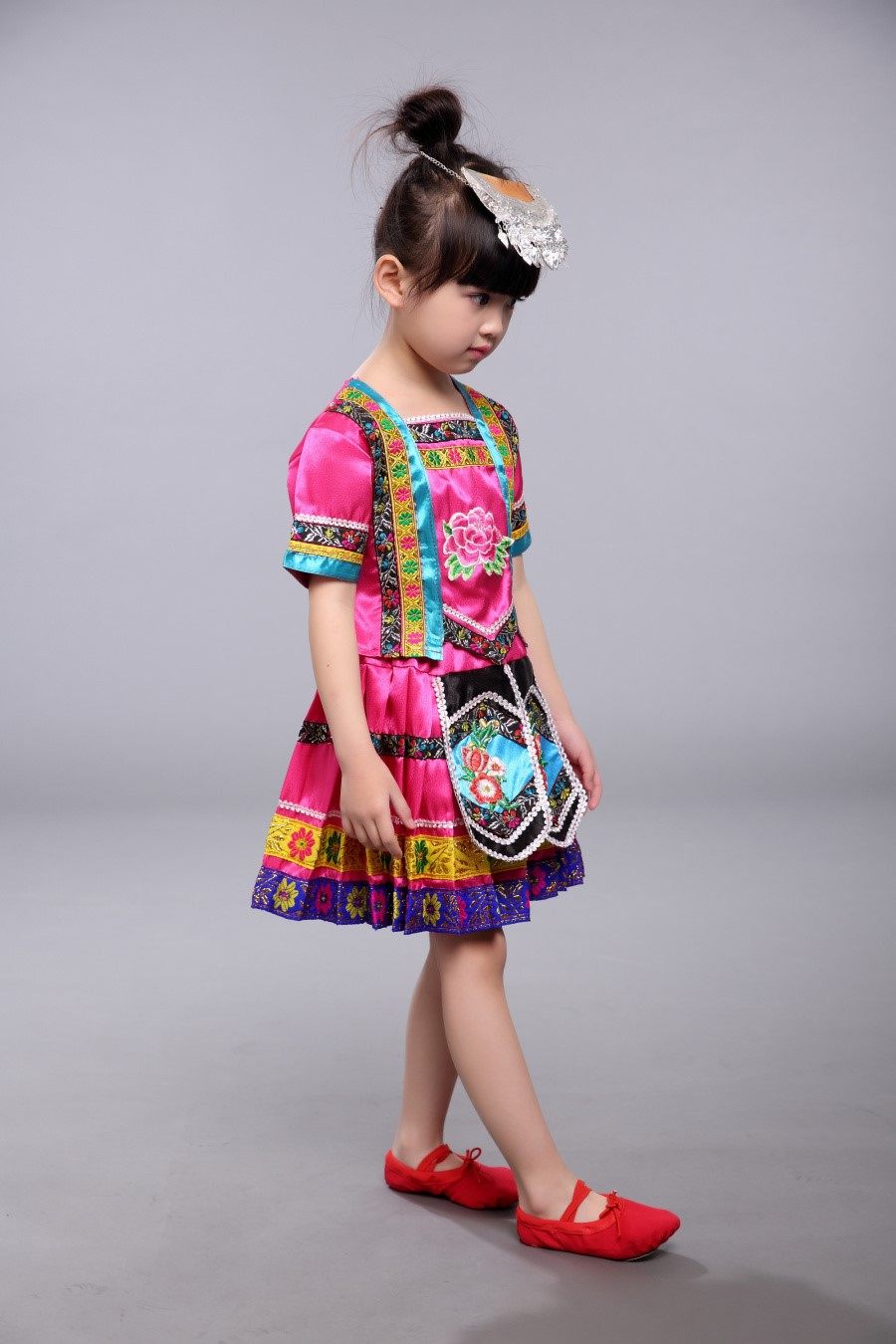 儿童纳西族演出服装女童舞蹈服 花熙初民族服装/舞台装