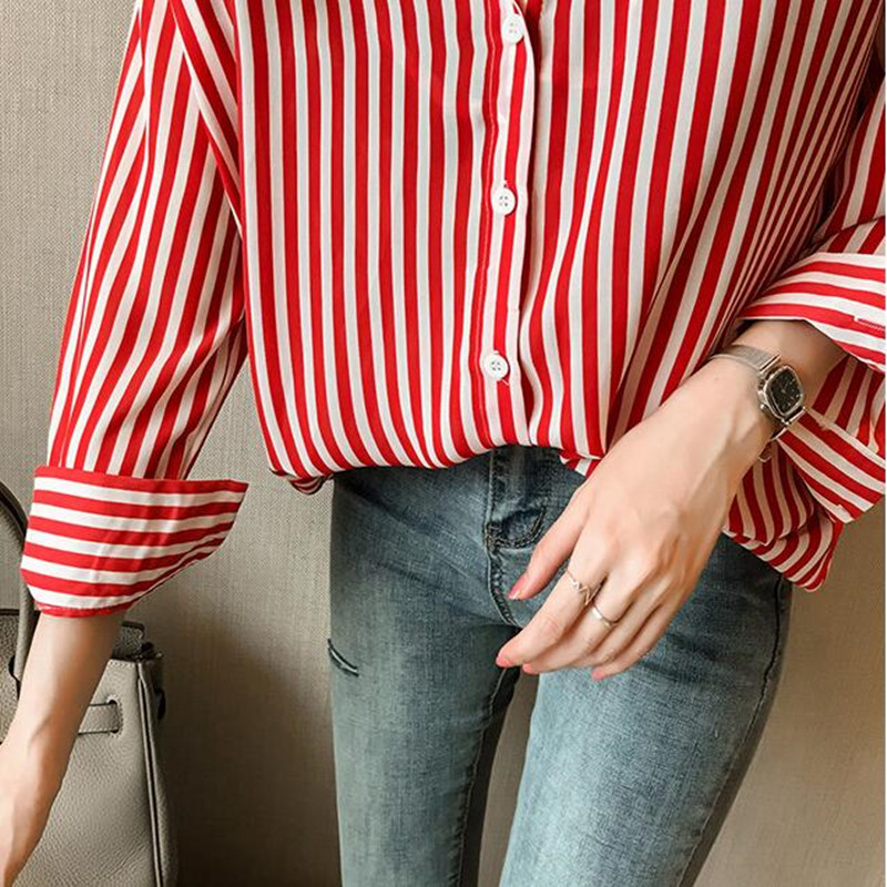 Ladies Long Sleeve Striped Shirt女士港风 露锁骨长袖条纹衬衫 - 图2