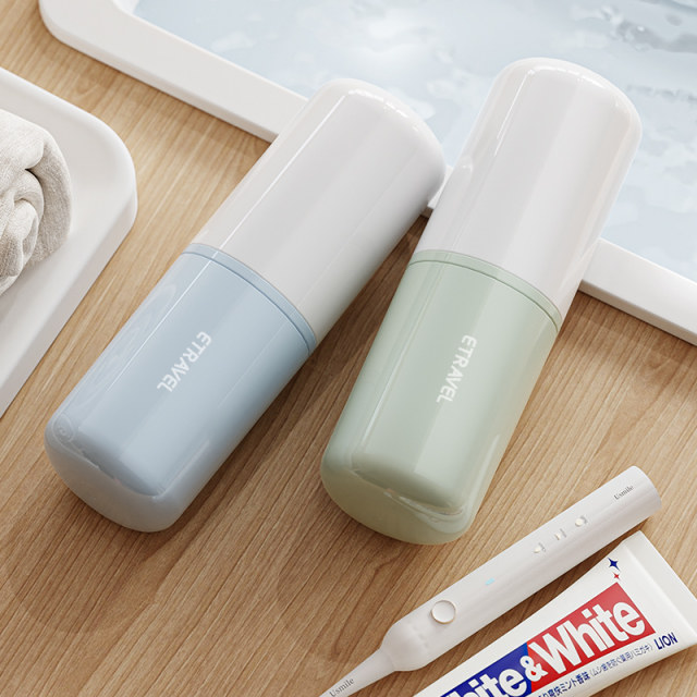 Portable toiletry set toothbrush storage box for travel in Japan