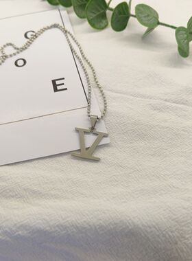 张杰同款小北斗钛钢圆珠项链圈男女个性锁骨链饰品周边吊坠