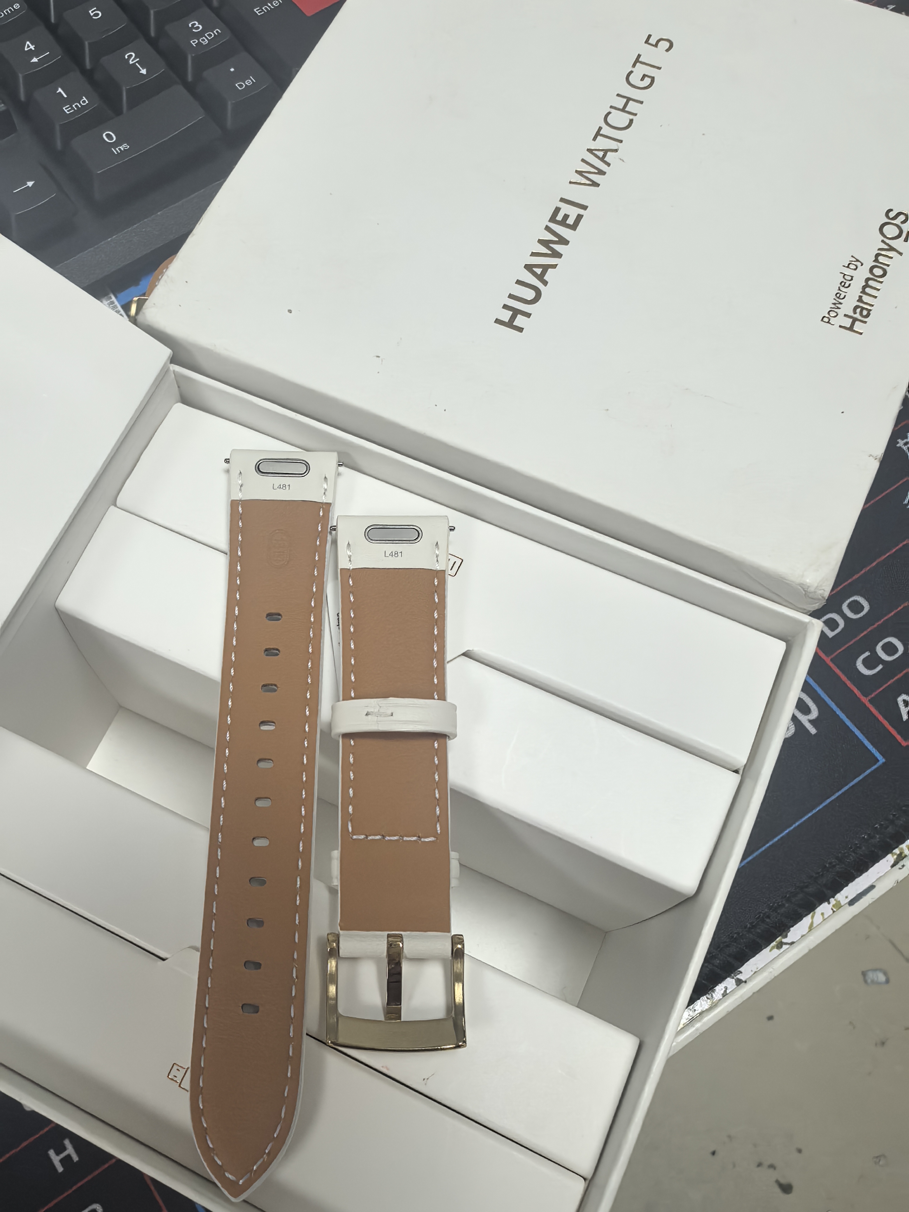 原装原厂拆机真皮表带华为正品GT5GT4女款41mm按压式腕带白色18mm - 图3