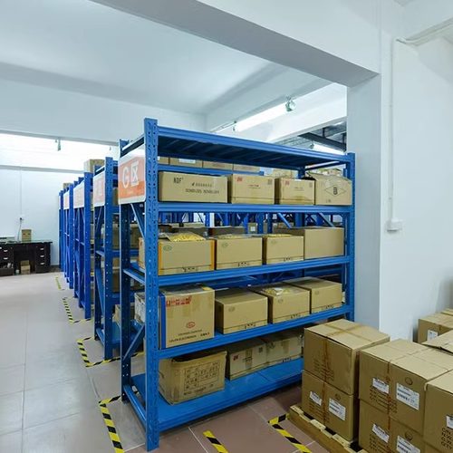 全新原装 AT8313QNR 电机驱动芯片可直接替代兼容 DRV8313RHHR - 图0