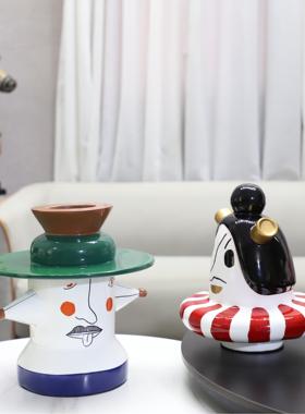 创意卡通抽象花魁人物艺术摆件