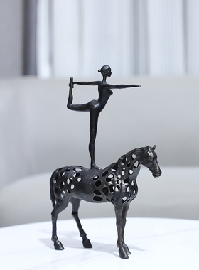 创意铸铁镂空马背跳舞女孩摆件