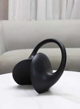 黑色树脂仿真动感耳机摆件北欧