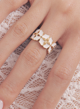 HERBE合璧 白瓷柿蒂纹样戒指中版东方白手工拉丝小众时尚日常百搭