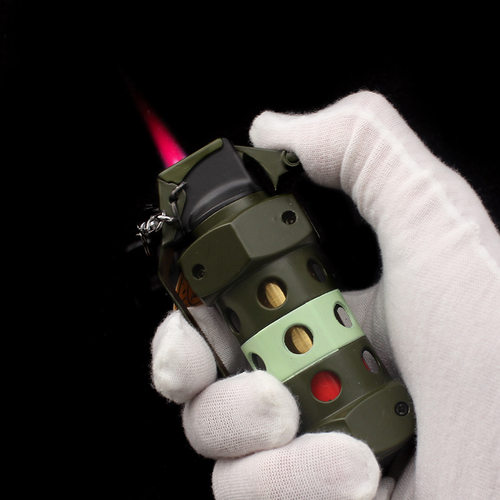 新中龙831烤漆面充气打火机创意模型金属防风点烟器厂家批发 - 图0