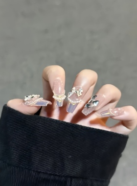 公主风穿戴甲纯手工美甲