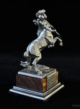 龙飞兔舞 110MM桌面摆件桌面装饰品  斯巴达人马射手LTCP-325/