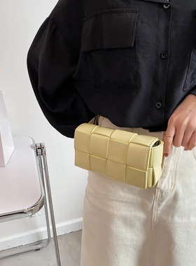 Leather Woven Small Waist Bags For Women Luxury Brand Bag Lu