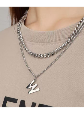 NG26字母吊坠钛钢项链百搭饰品