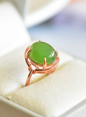 S925银镀18K金镶嵌天然新疆和田玉碧玉蛋面戒指高档时尚指环玉石