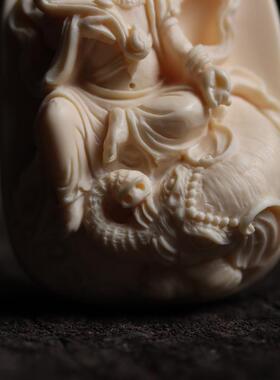 立体普贤鹿角雕刻12生肖守护神本命佛吊坠男女项链配饰品手把挂件