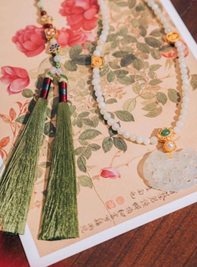 绿色背云璎珞岫玉牌汉服长项链新中式项圈项链毛衣链