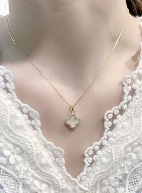 黑白镶钻四叶草礼物送女友