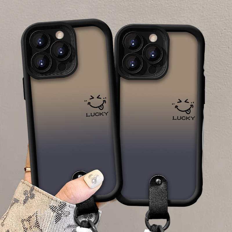 黑色渐变luck笑脸用苹果16promax手机壳华为mate60pro秋冬新款pura70高级OPPOReno12手链vivos19荣耀200/小米