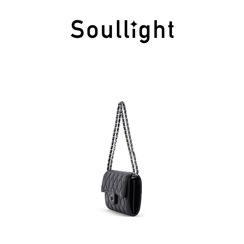 Soullight斜挎包女新款轻便黑色菱格链条单肩手机包小型通勤包包