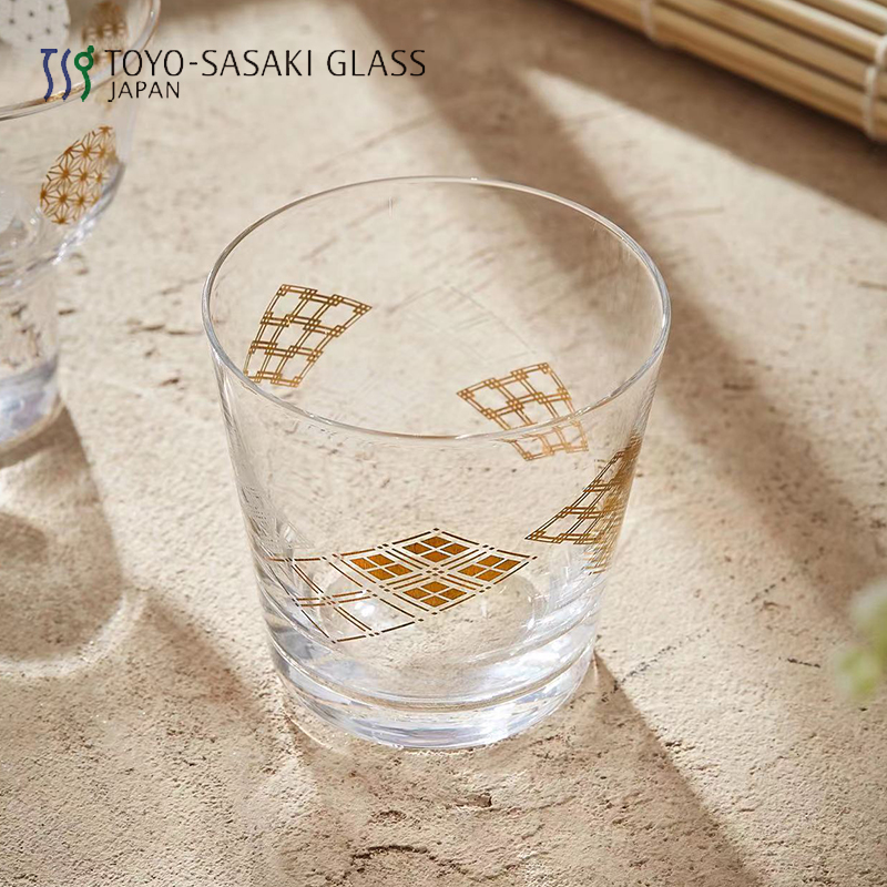 日本进口东洋佐佐木清酒杯日式烫金磨砂吉祥和纹杯子礼盒玻璃酒杯 - 图2