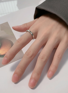 2024新品韩版光面贝壳纹路戒指简约气质小众开口男女通用食指戒