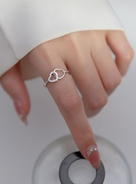 新款戒指女镶钻镂空双爱心指环简约小清新甜美设计感手饰品