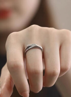 2024新款复古双层精雕山峰几何戒指不规则花纹时尚个性复古指环