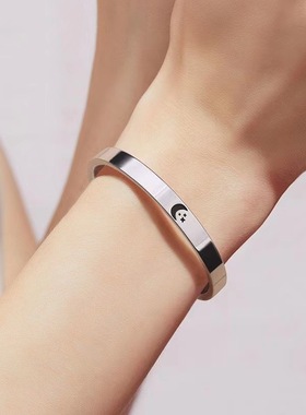 新款韩版个性日月星辰手镯简约创意设计光面太阳月亮情侣开口手环