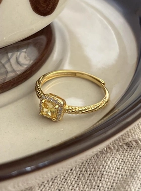 新款小红书同款小方糖黄钻戒指女ins风麻花百搭小众设计感食指戒