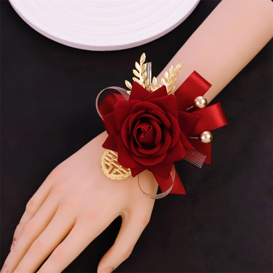 Chinese cheongsam Xiuhe bride and groom wedding corsage