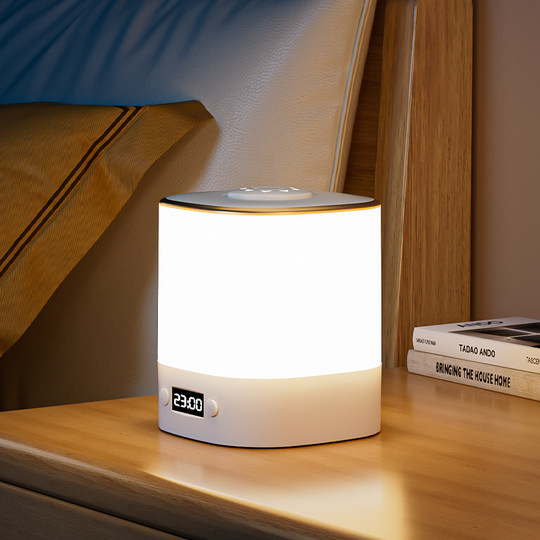 Night light with 100 days battery life