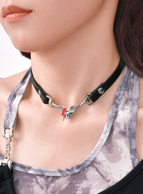 闪电猫 黑色choker甜酷皮革小众设计高级感颈链锁骨链配饰
