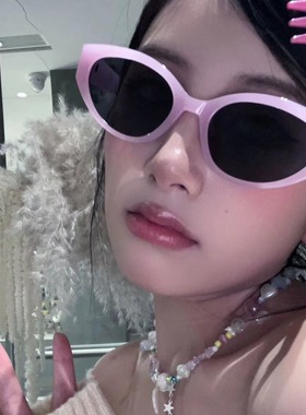 新款猫眼粉色墨镜黑色简约高级感欧美椭圆太阳镜墨镜女酷帅男眼镜