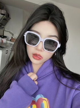2024新款洋芋紫色框方形大圆脸显瘦墨镜女潮韩版太阳眼镜海边度假