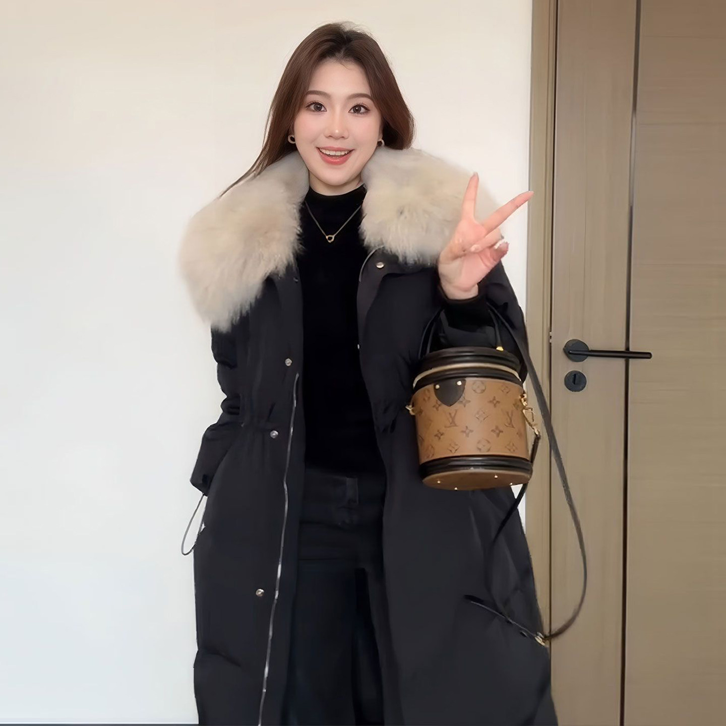 胖mm大码女装黑色加厚保暖中长款棉服女冬季小众设计感大毛领棉衣,淘宝优惠券,粉丝福利购,淘宝优惠卷