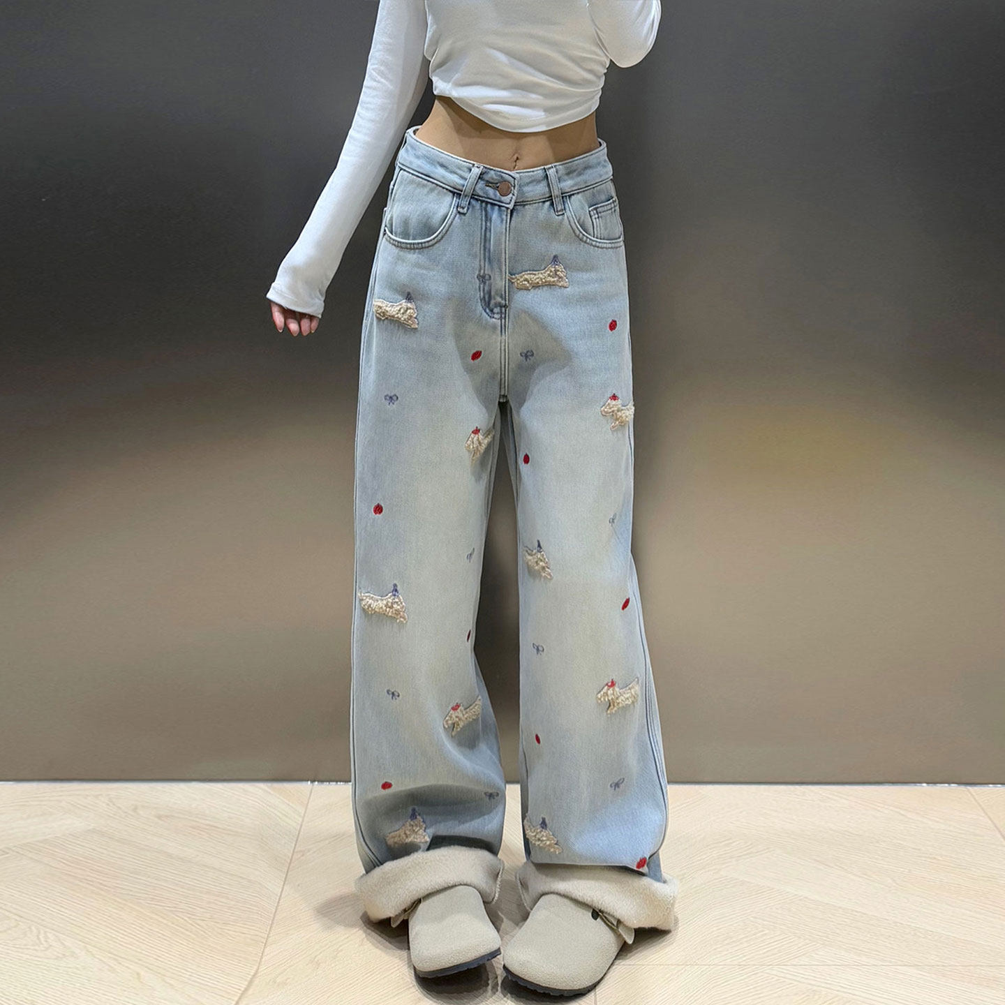 特大码女装胖mm蓝色加绒牛仔裤女冬季学院风卡通刺绣加厚阔腿裤子,淘宝优惠券,粉丝福利购,淘宝优惠卷