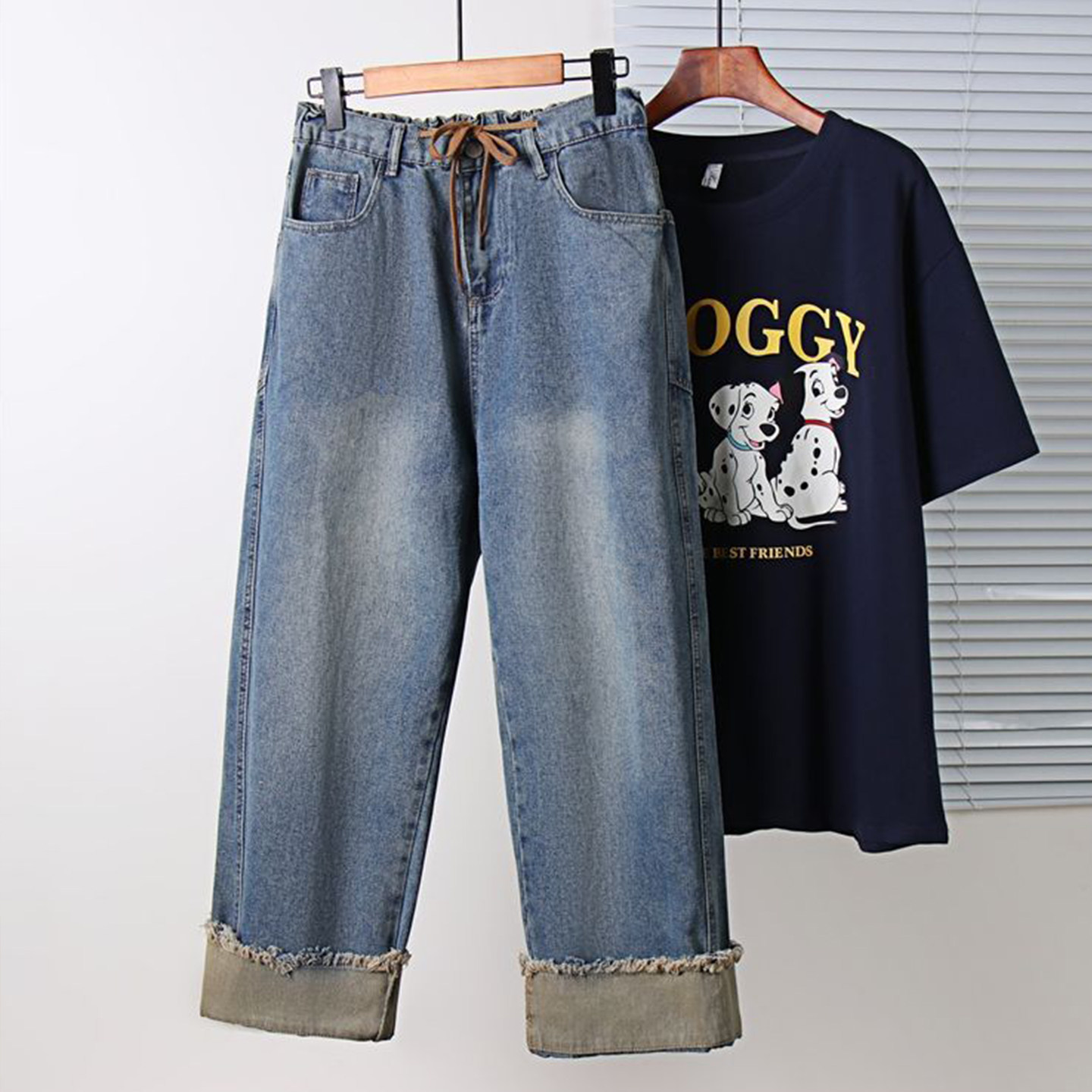 特大码胖mm蓝色卷边牛仔裤女胖mm梨型身材显瘦抽绳设计直筒九分裤,淘宝优惠券,粉丝福利购,淘宝优惠卷