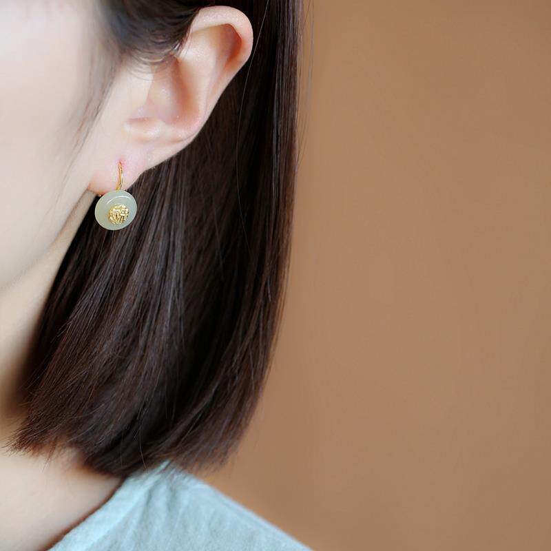 S925纯银和田玉福字耳环高级感耳钉潮个性简约鎏金工艺银饰耳饰,淘宝优惠券,粉丝福利购,淘宝优惠卷
