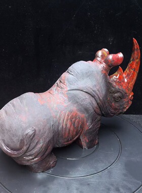 桂林鸡血玉仿真犀牛摆件写实石雕潮玩客厅乔迁装饰动物雕塑礼品
