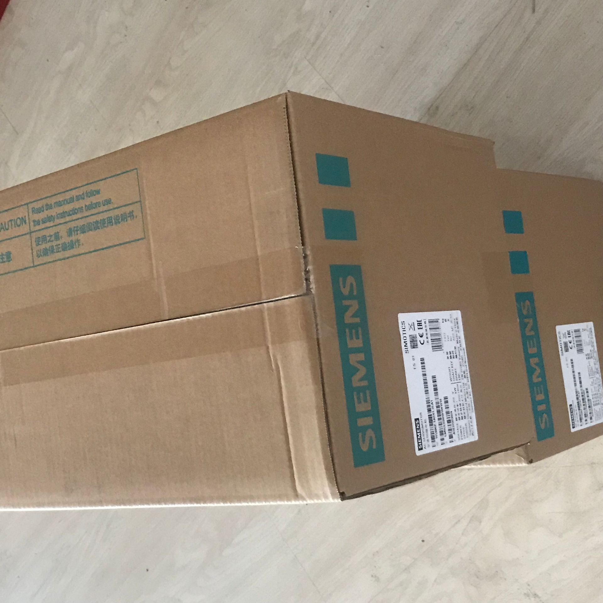 1FL6022-2AF21-1AA1西门子V90系列增量式0.05KW 不带抱闸伺服电机 - 图1