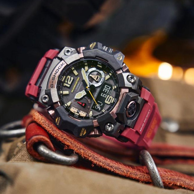 Casio outdoor sports watch Big Mud King