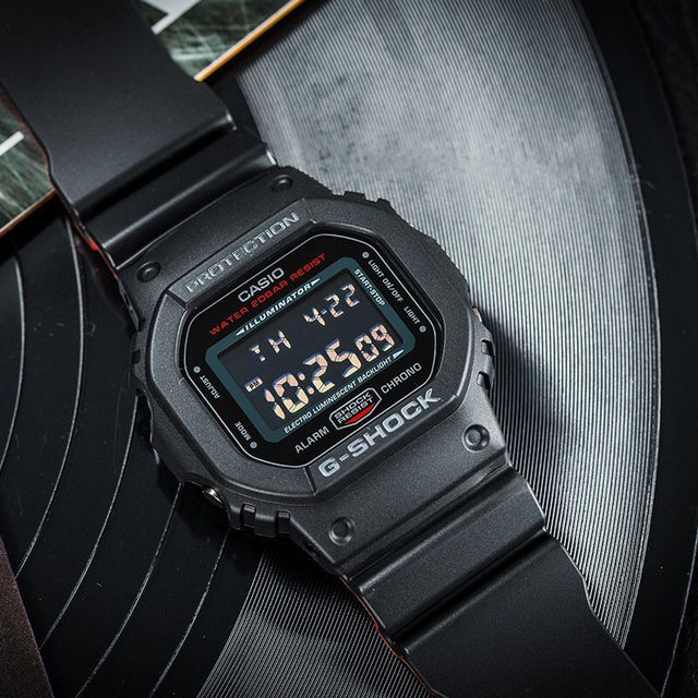 Casio watch casio men and women black and red classic