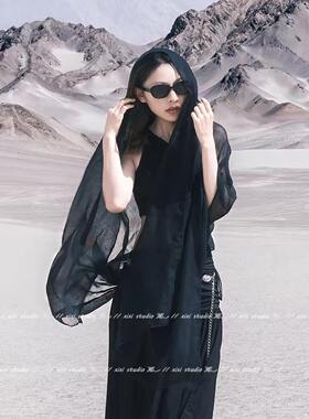 黑独山穿搭配饰黑色丝巾女2026新款大西北沙漠拍照出片防晒披肩夏