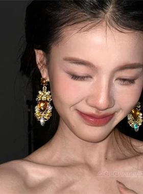 复古千金感棕色锆石耳环