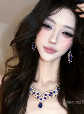 宫廷风蓝色水滴锆石项链