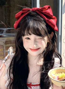在逃公主红色大蝴蝶结顶夹